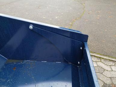 sb0204180sbf_SBF UTB 180 Heckcontainer Bordwand klappbar_08sbf