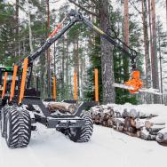 sb0206182bij_110-160Kran-HolzGreifer-Messer_12bij