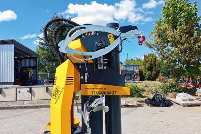 sb0214273uni Holzspalter TITANIUM 27-CD-CDF_Winde8HR_Logo