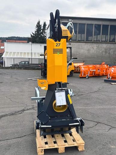 sb0214273uni Holzspalter TITANIUM 27-CD-CDF_Winde8HR_02