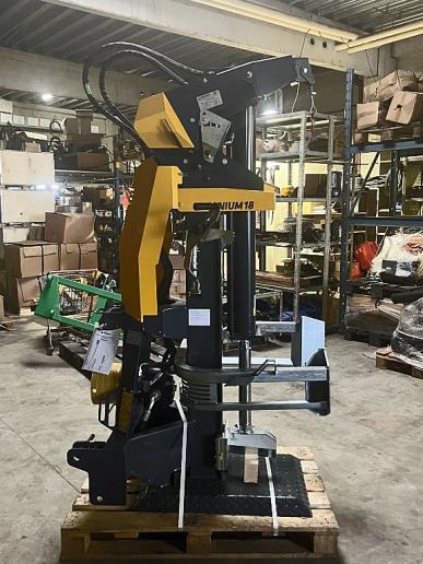 sb0214183uni Holzspalter TITANIUM 18-CD-E-CDE mit Seilwinde_04