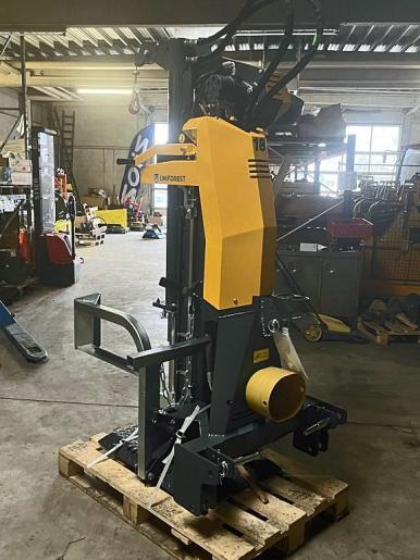sb0214183uni Holzspalter TITANIUM 18-CD-E-CDE mit Seilwinde_06