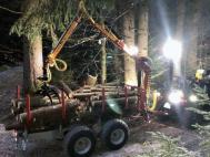 sb0218140kra_T2000 Rückewagen-2.0t_Kran-3.5m_18sbf