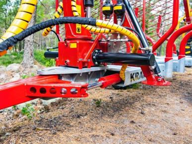 sb0218150kra_T3500 Rückewagen-3.5t_Kran_10sbf