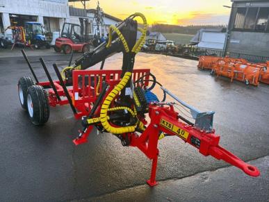 sb0218210kts_KTS4000_Rückewagen_mit-Kran-4.2m_04sbf