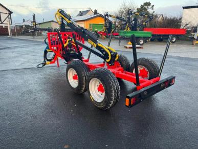 sb0218210kts_KTS4000_Rückewagen_mit-Kran-4.2m_02sbf