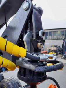 sb0218250kts_KTS8500_Rückewagen_Kran-6.4_20sbf