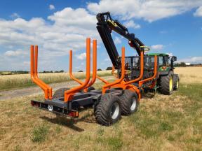 sb0218260kts_KTS13000_Rückewagen_mit-Kran-8.6m_14sbf