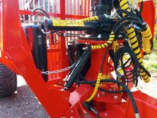 sb0218261kts_KTS13000_Rückewagen_mit-Zapfwelle_14sbf