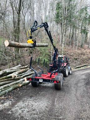 sb0218310mor_SF7_Rückewagen_7t_5.4m-Kran_10sbf