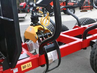 sb0218336mor_SF11_Rückewagen_Kran-7.3hd_14sbf