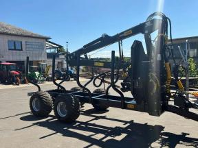 sb0218361mor_SF12_Rückewagen_12.0t_7.3m-Kran_AG_04sbf