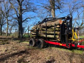 sb0218370mor_SF14_Rückewagen_14.0t_8.5m-Kran_06sbf