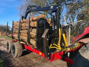 sb0218370mor_SF14_Rückewagen_14.0t_8.5m-Kran_02sbf