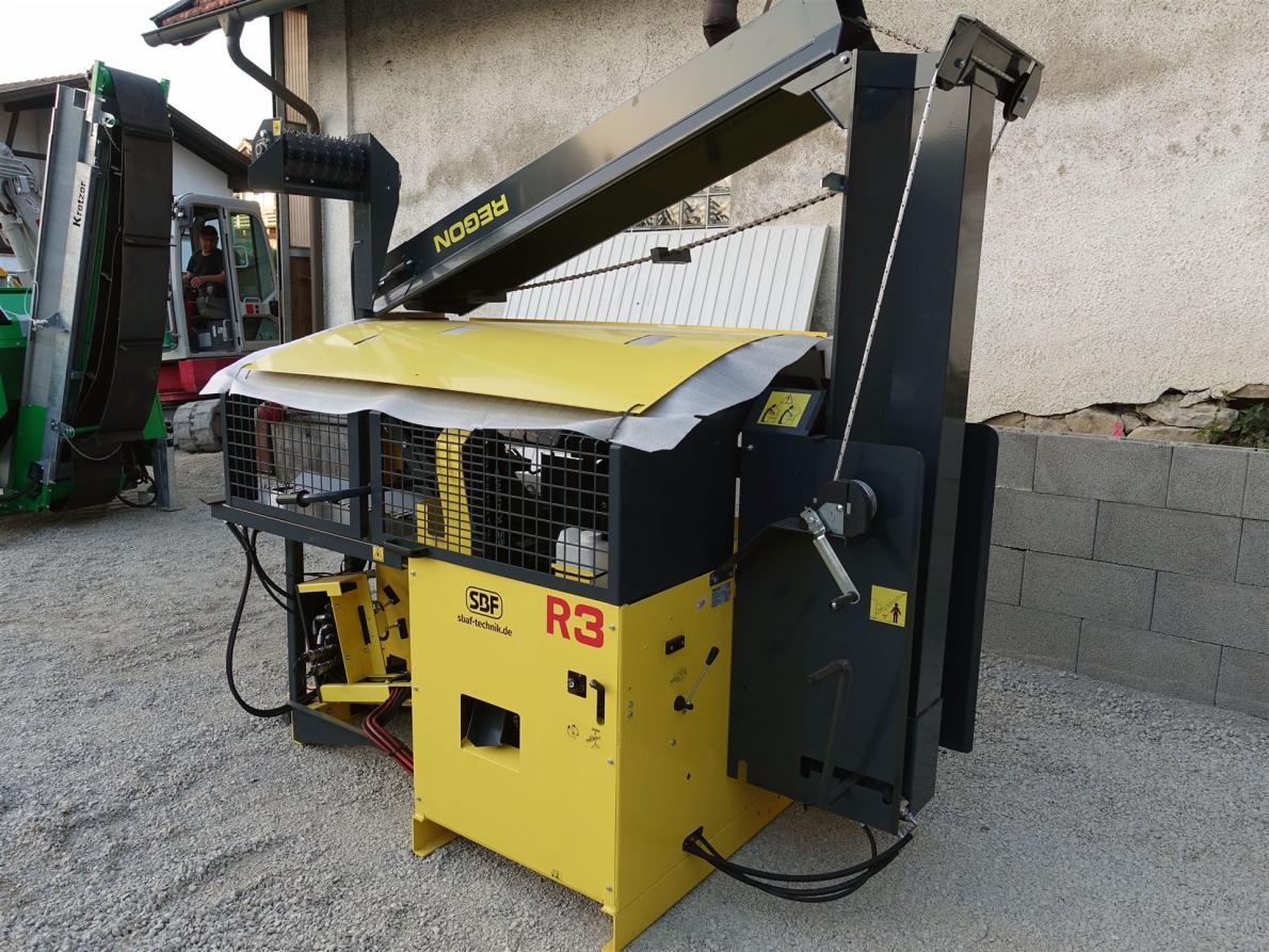 REGON-R3-Sägespaltautomat-38cm_04