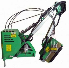 sb0614102geo_GEO-AM-80-100_Auslegemäher+AMD150_04sbf