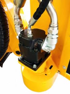 sb0614122oma_Omarv_D620_Auslegemulcher_10sbf