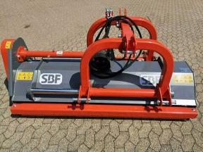 sb0614520sbf_SBF_AG200_Front-Heckmulcher_02sbf
