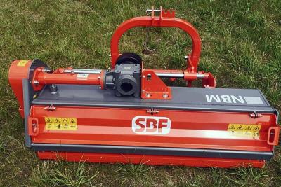 Landtechnik-Mulcher-Heckmulcher_12