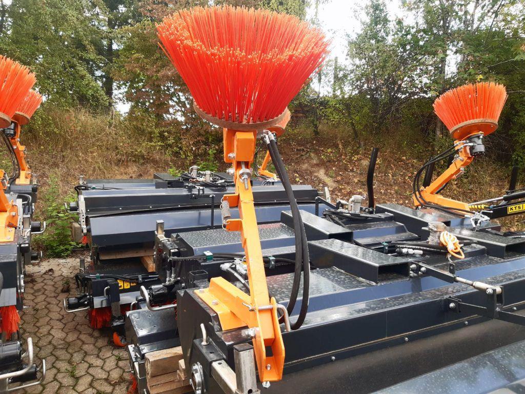 sb0804112sbf_Seitenbesen_SBF-Kehrmaschinen_1.50-2.80_02sbf