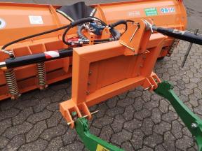 sb0808182geo_GEO-SPO-270-300_V-Schneeräumschild_10sbf