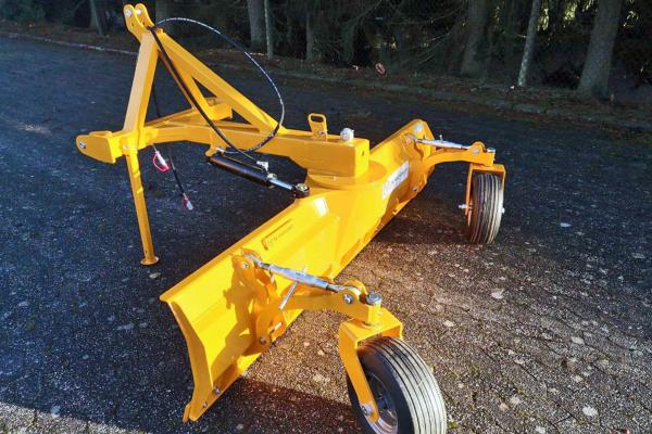 sb0808242sbf_SBF-CZTLH240-270_Planierschild_Hydr_Logo